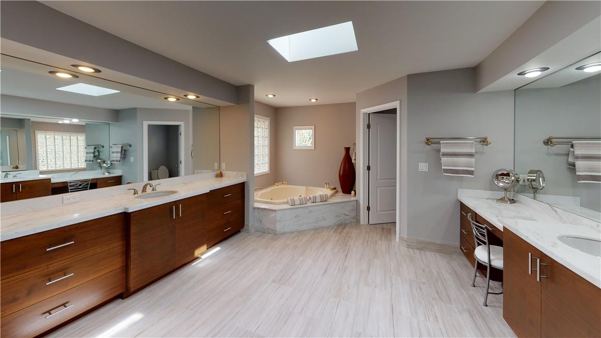 Gould Island 15-62 B - Residential