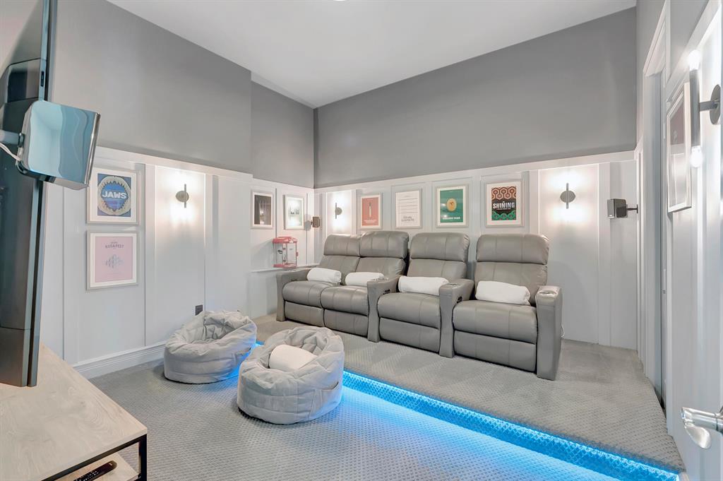 SEVEN BRIDGES - Residential