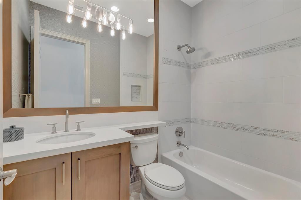 SEVEN BRIDGES - Residential