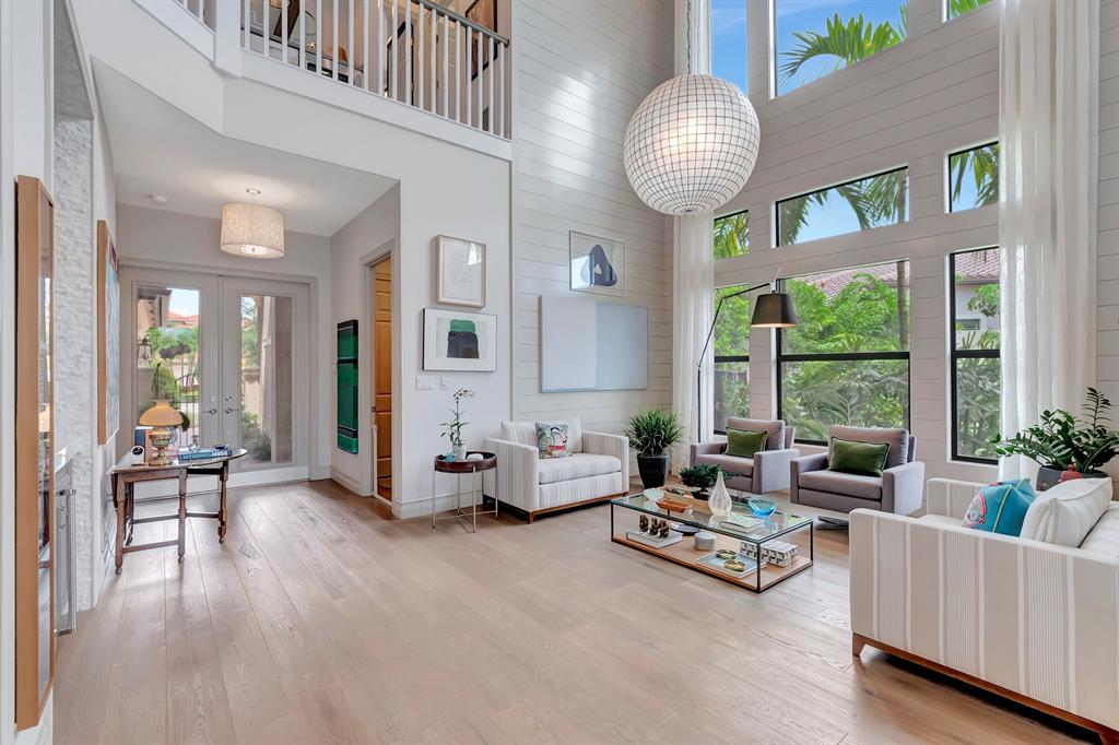 SEVEN BRIDGES - Residential