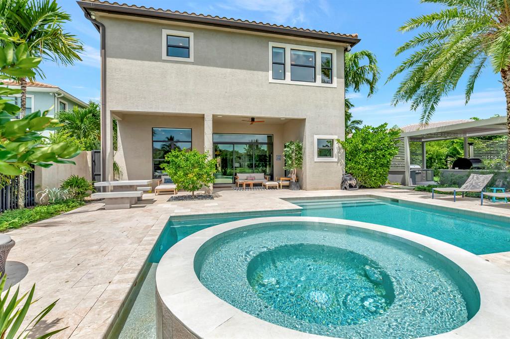 SEVEN BRIDGES - Residential