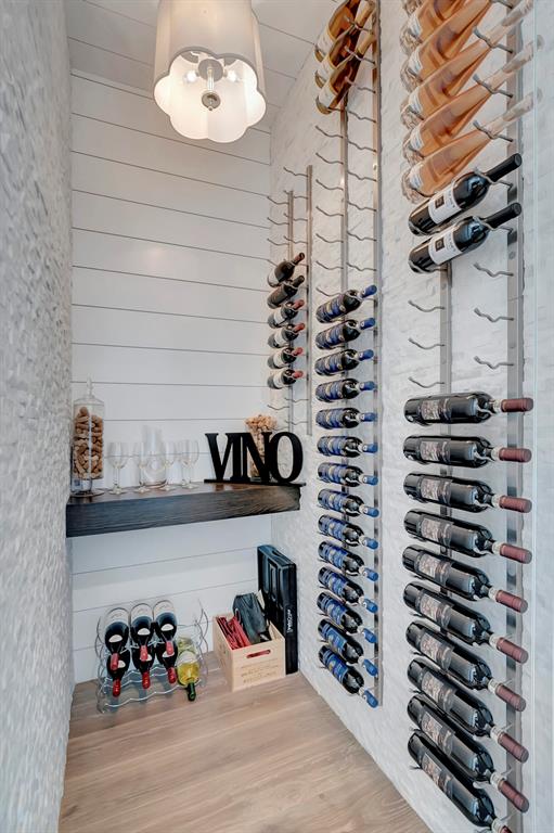 SEVEN BRIDGES - Residential