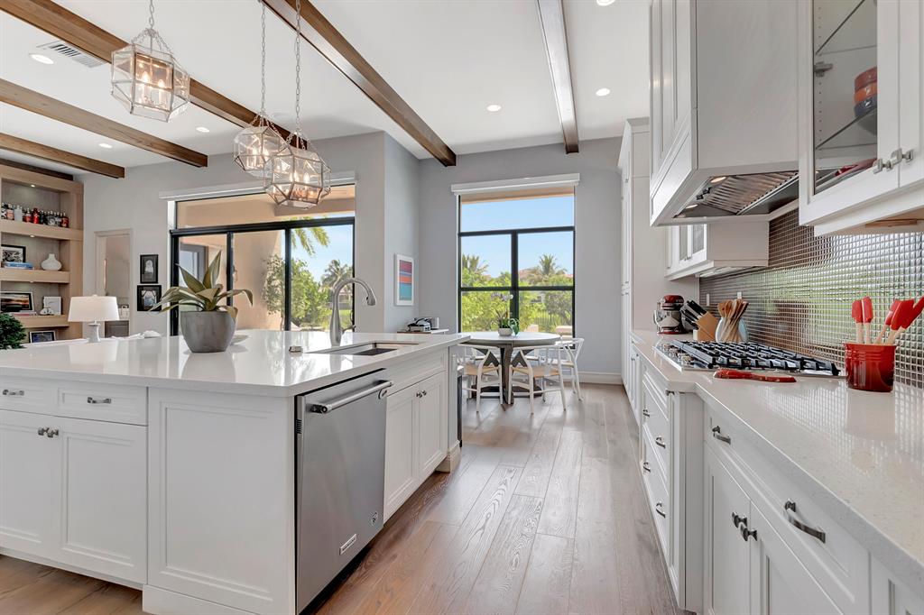 SEVEN BRIDGES - Residential