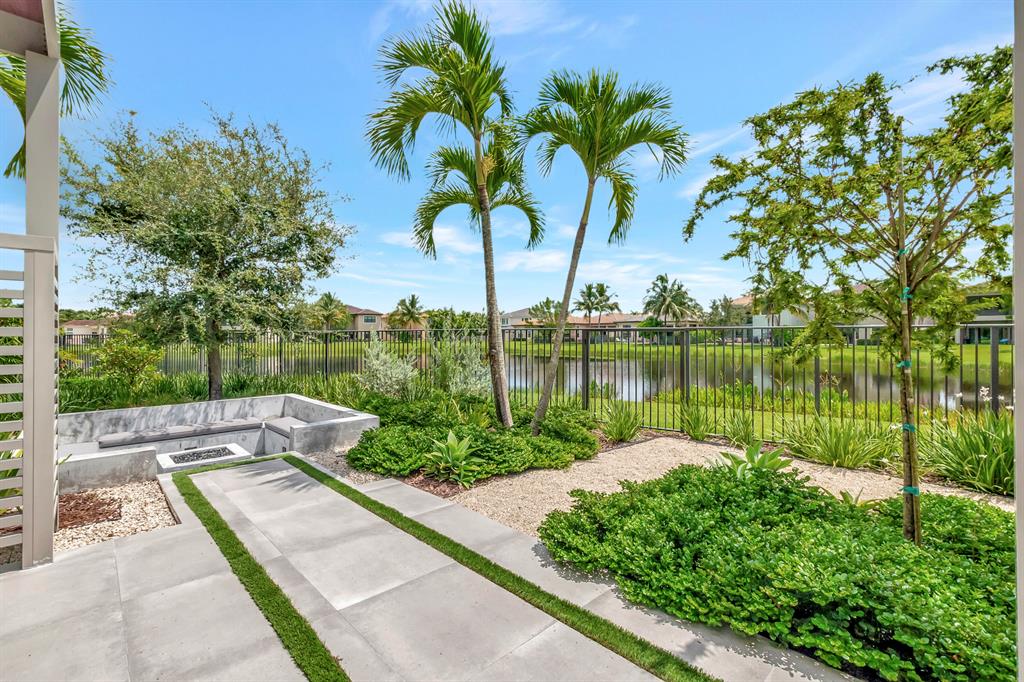 SEVEN BRIDGES - Residential