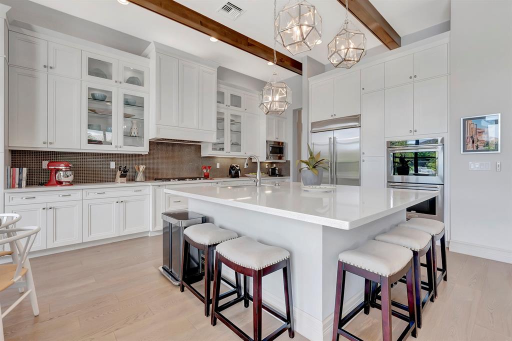 SEVEN BRIDGES - Residential