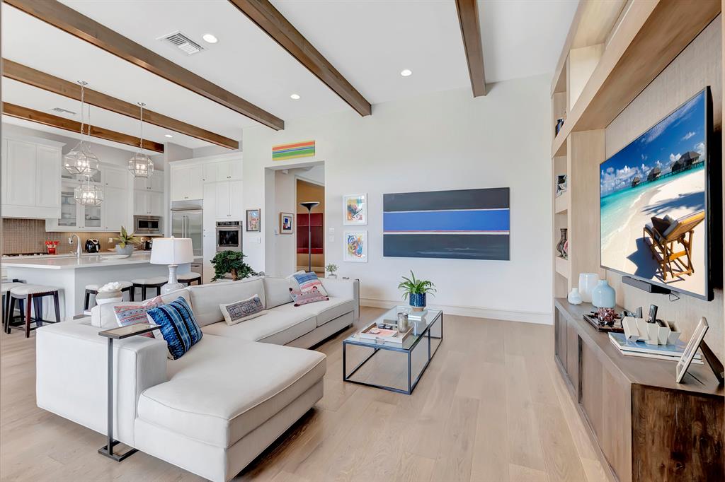 SEVEN BRIDGES - Residential