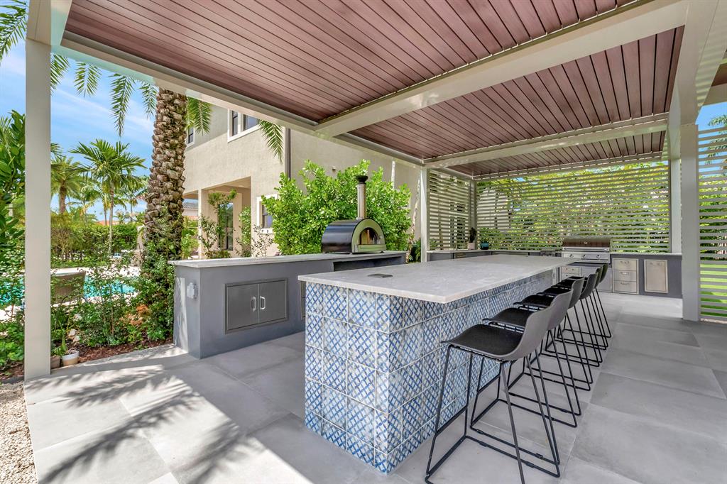 SEVEN BRIDGES - Residential