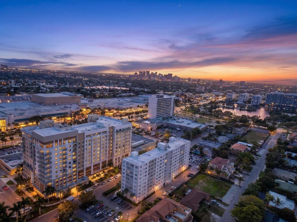 Photo of 2555 NE 11th Street #104, Fort Lauderdale, FL 33304 (MLS # B26042946)