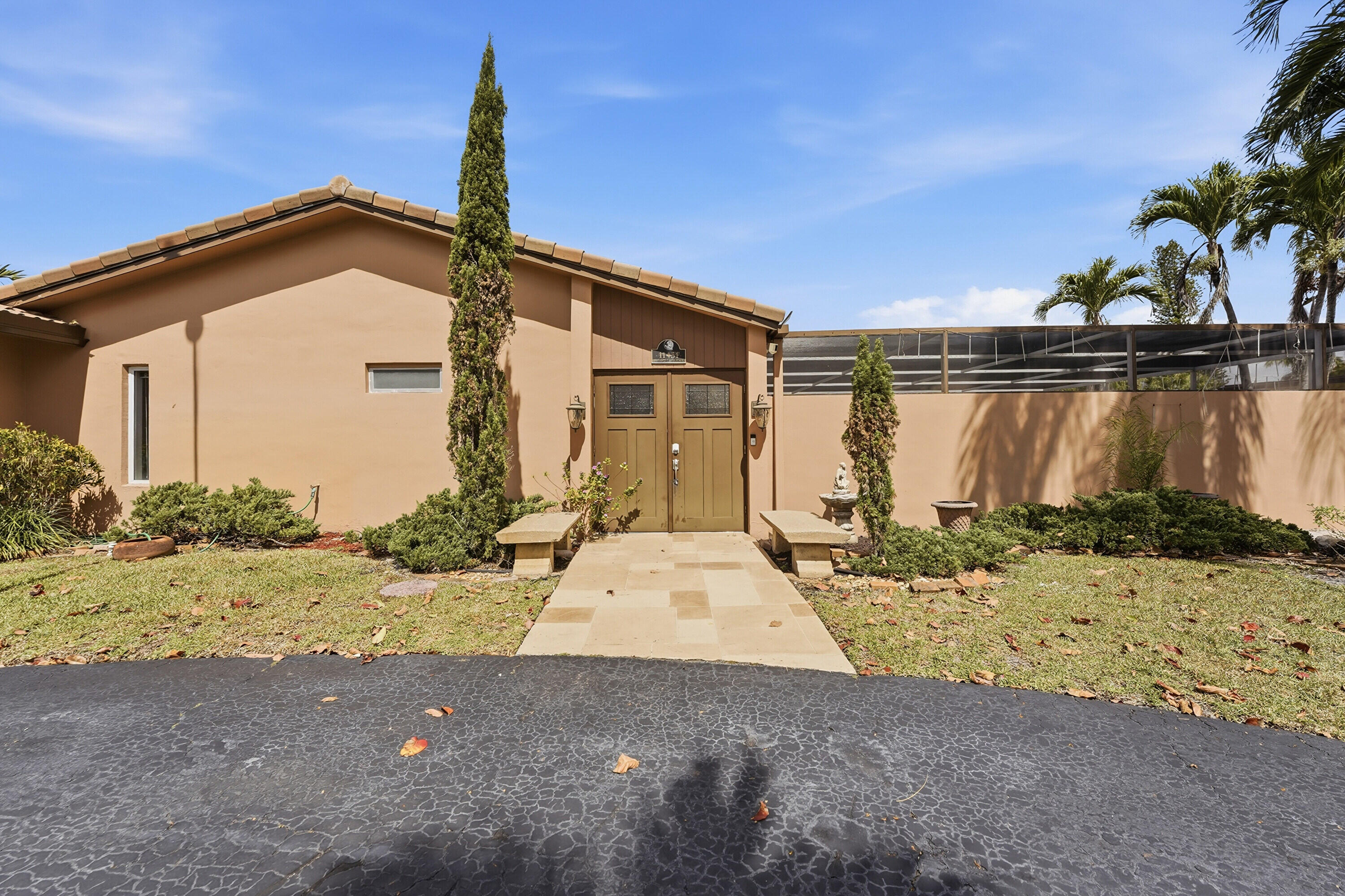 CORAL SPRINGS COUNTRY CLUB WEST - Residential