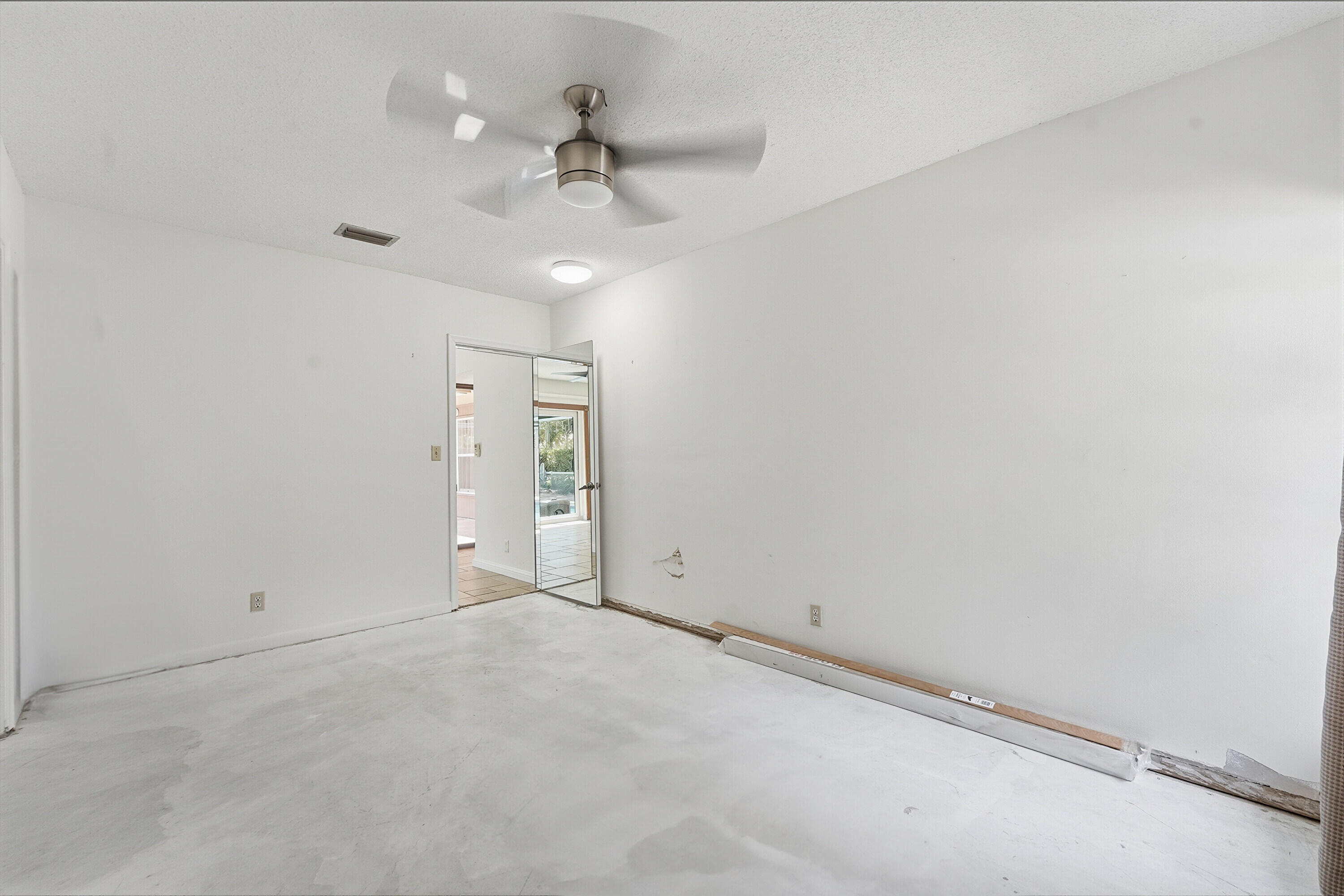 CORAL SPRINGS COUNTRY CLUB WEST - Residential