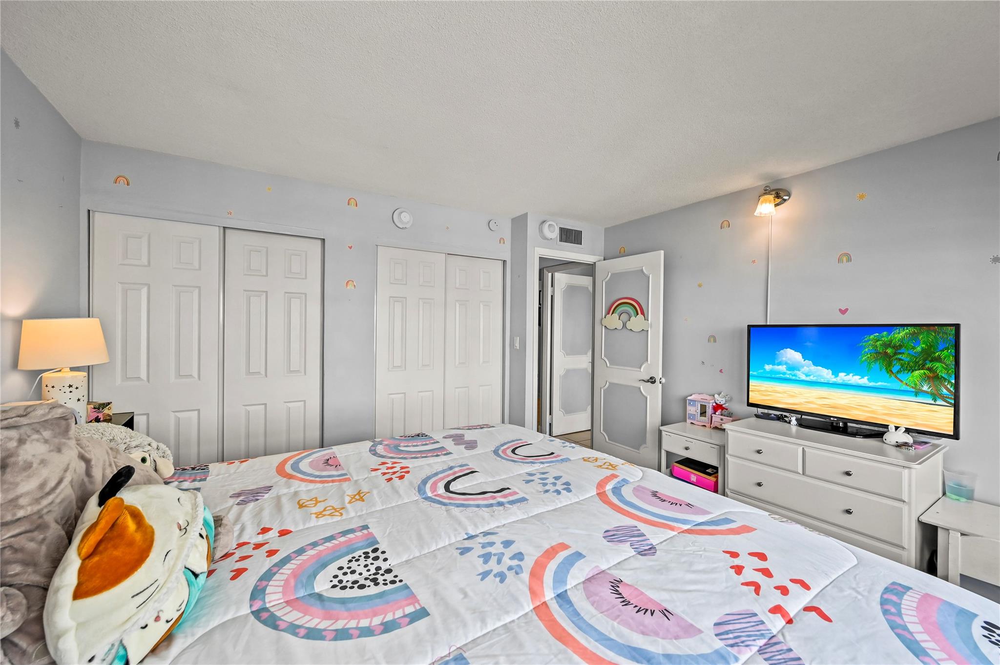 OCEAN MONARCH - Residential