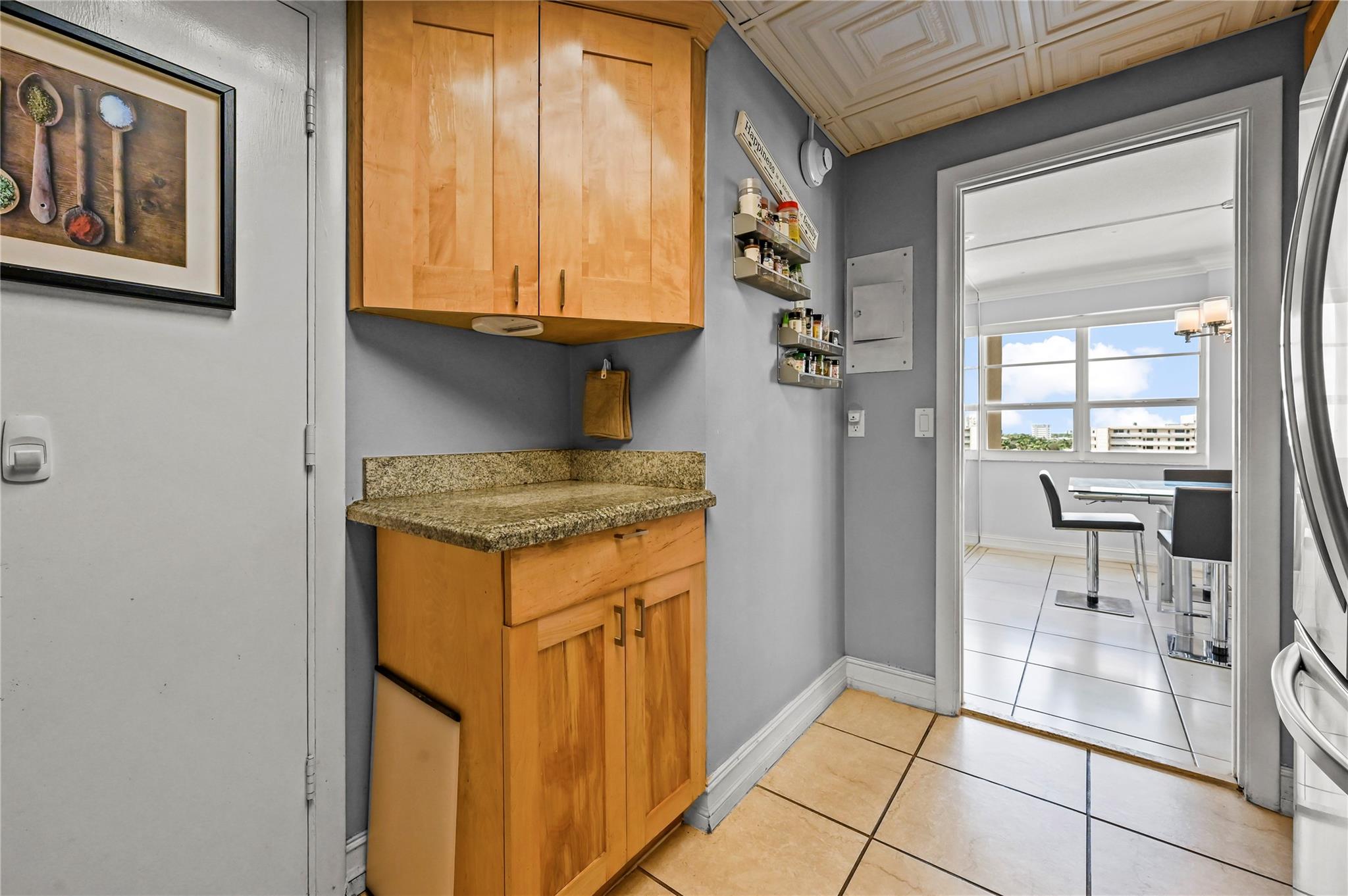 OCEAN MONARCH - Residential