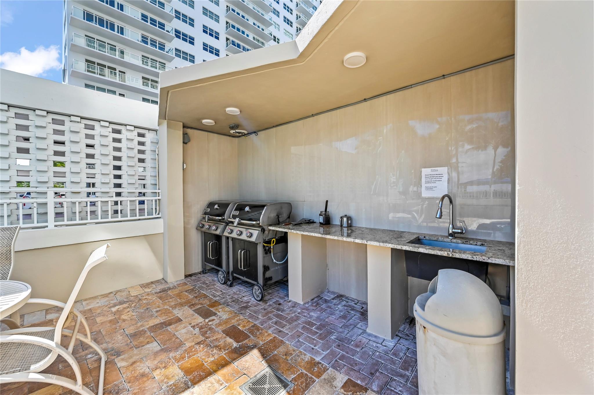 OCEAN MONARCH - Residential