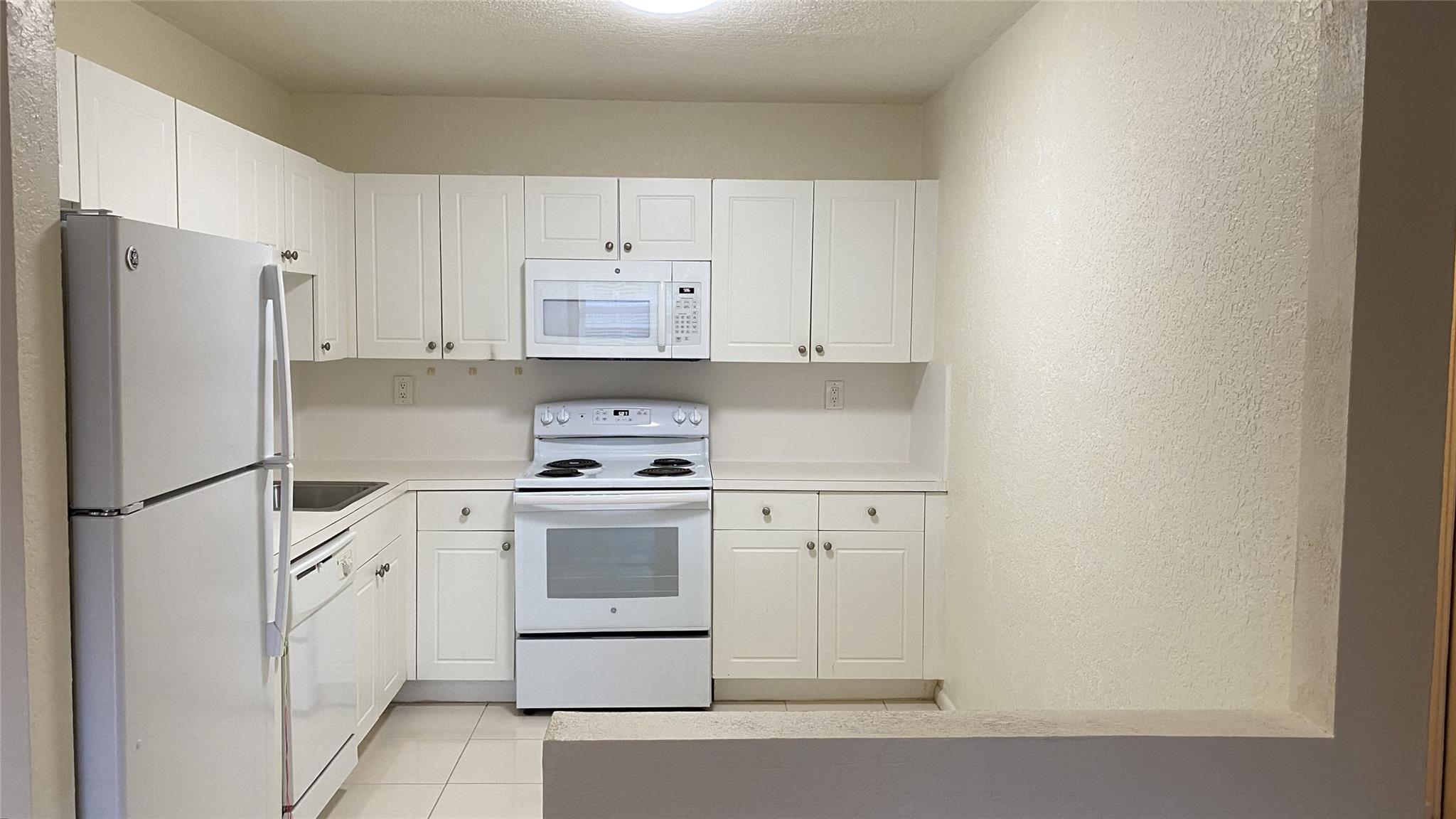 760 SE 2 ave G204