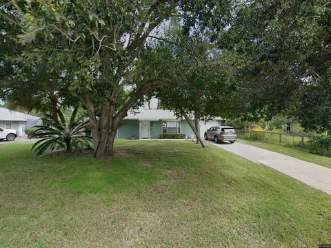 Photo of 7902 Holopaw Avenue, Fort Pierce, FL 34951 (MLS # R11132509) Photo of 7902 Holopaw Avenue, Fort Pierce, FL 34951 (MLS # R11132509)