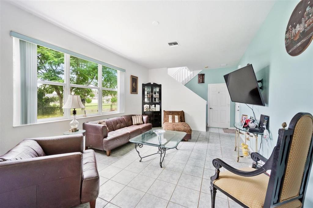 WELLINGTON TR 42B - Residential