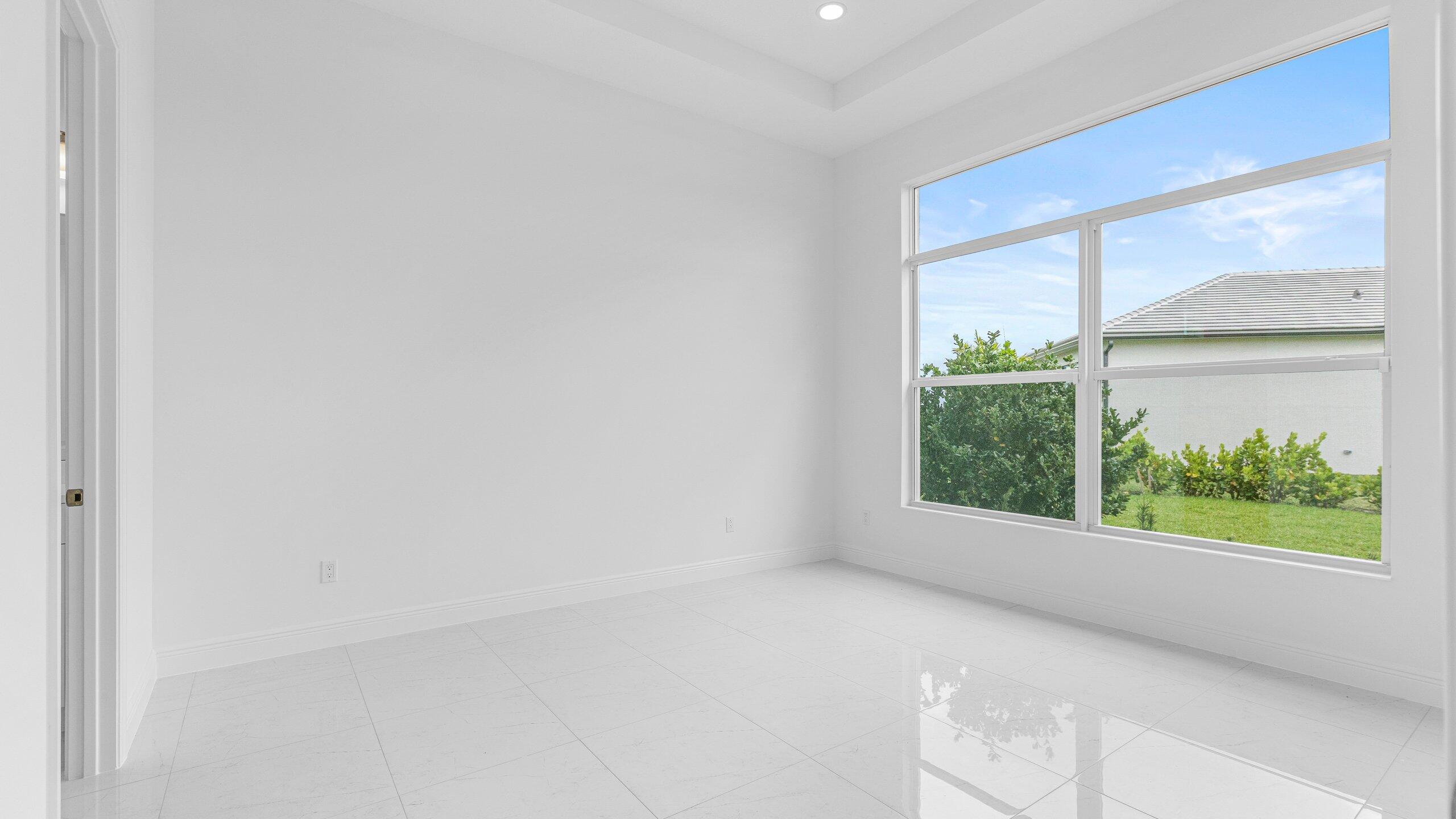 CRESSWIND PALM BEACH - Residential