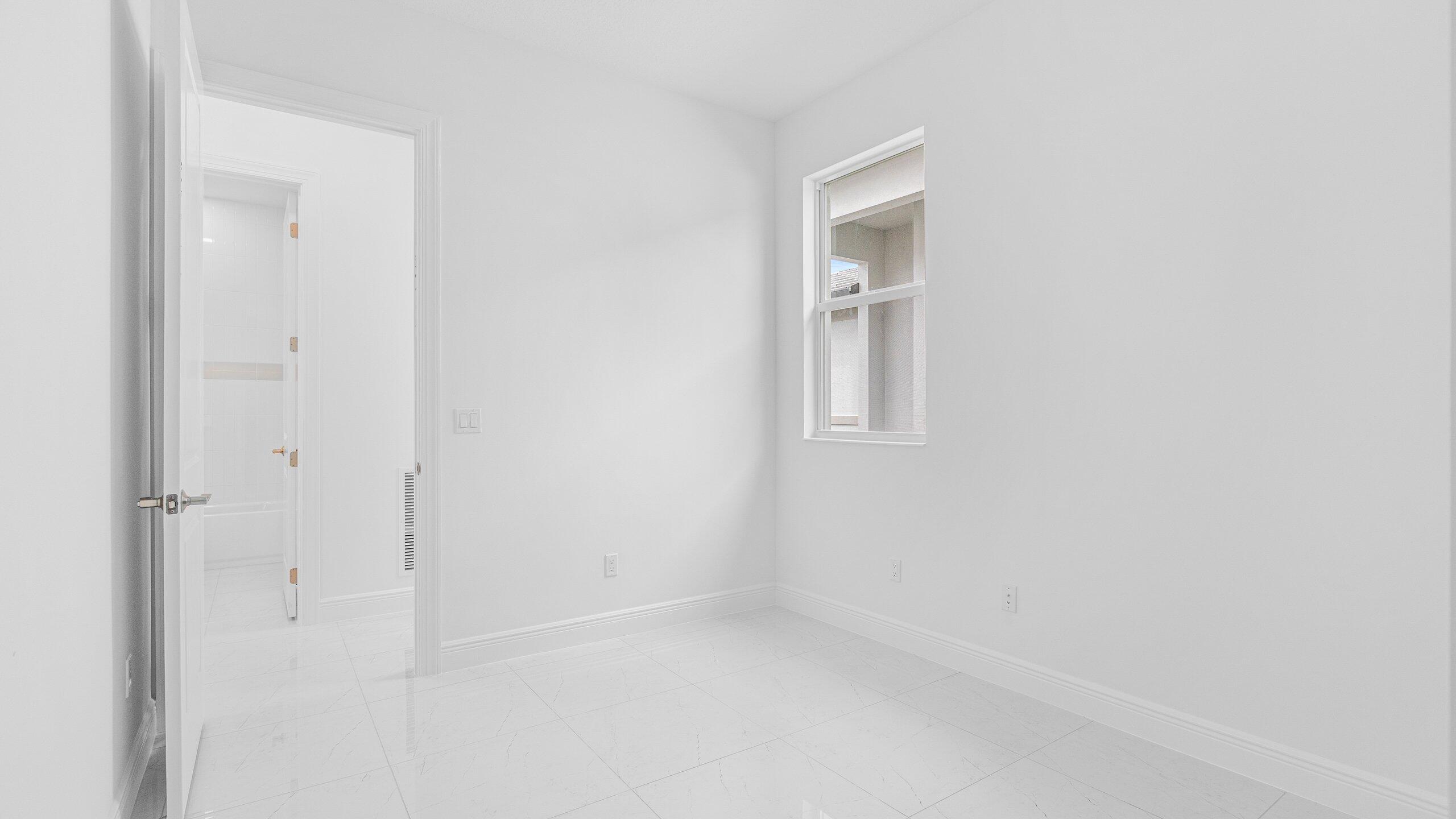 CRESSWIND PALM BEACH - Residential