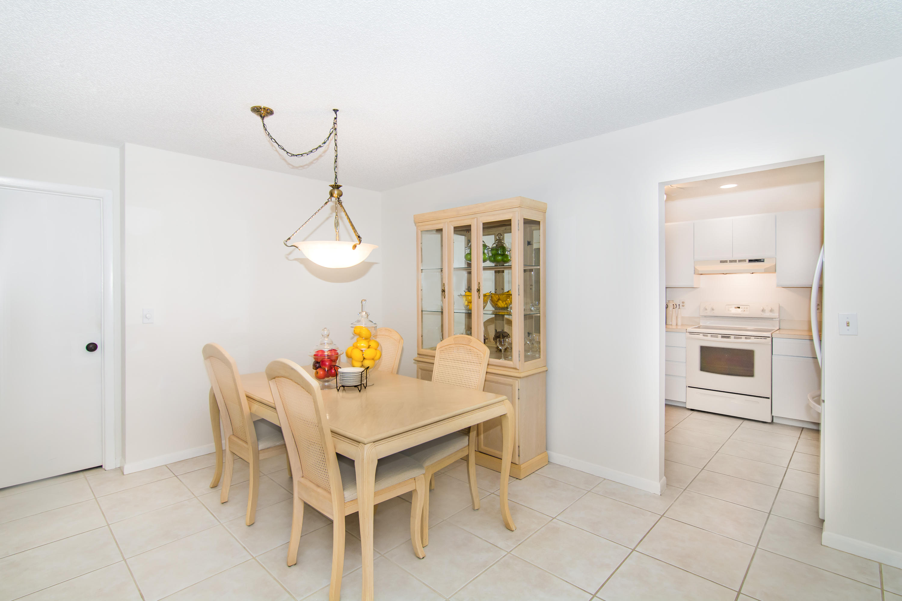 KARANDA VILLAGE 6-C CONDO - Residential