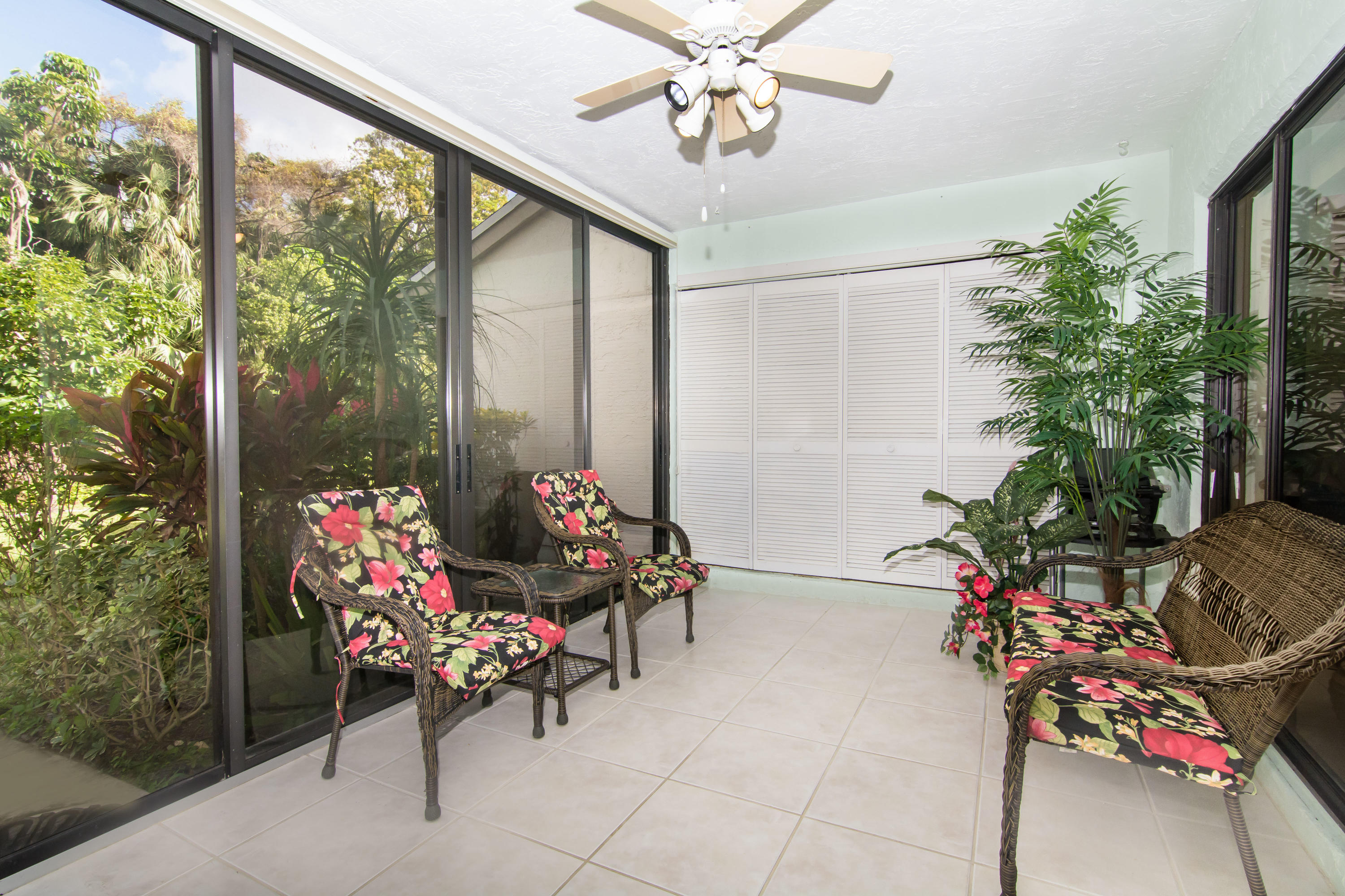 KARANDA VILLAGE 6-C CONDO - Residential