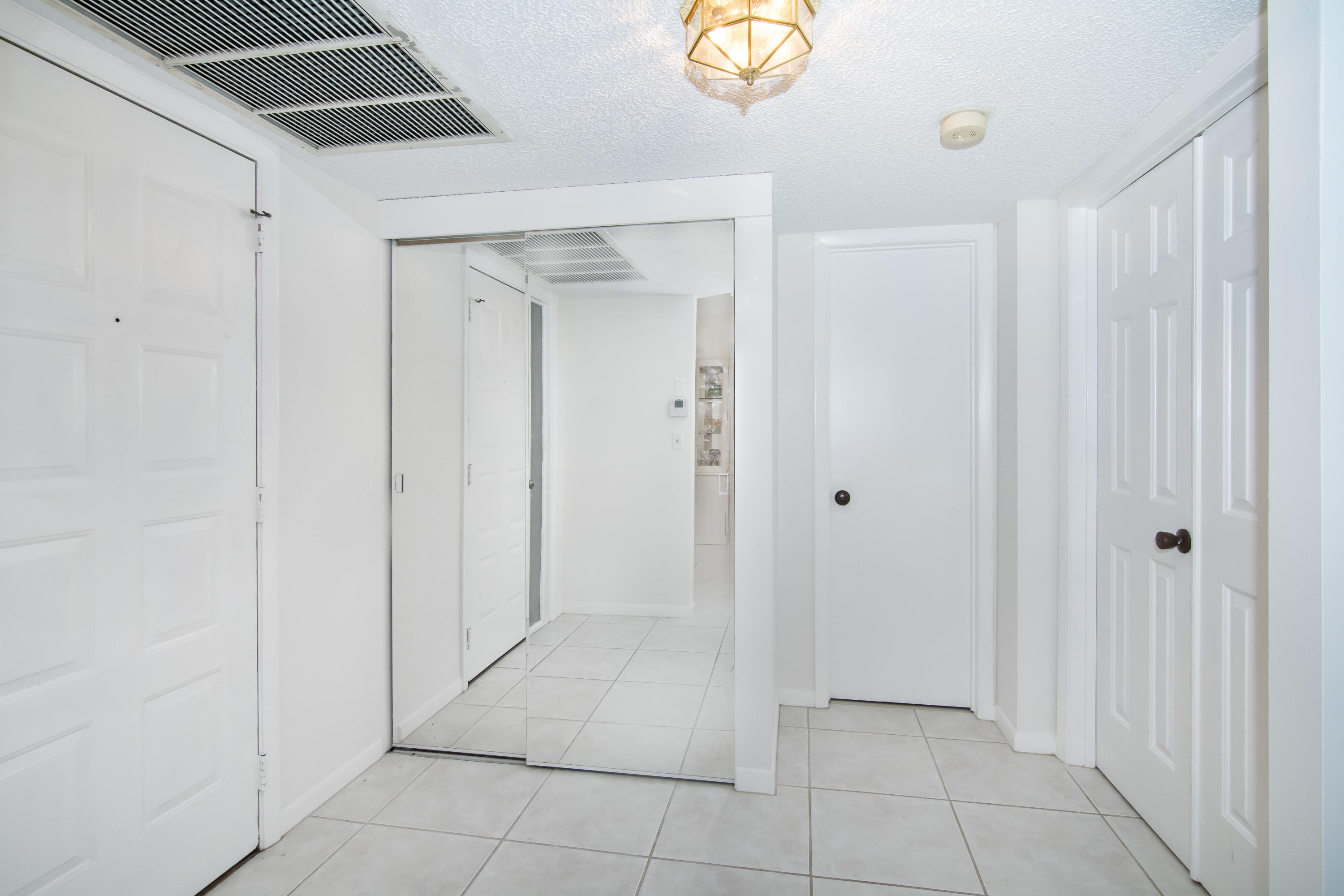 KARANDA VILLAGE 6-C CONDO - Residential