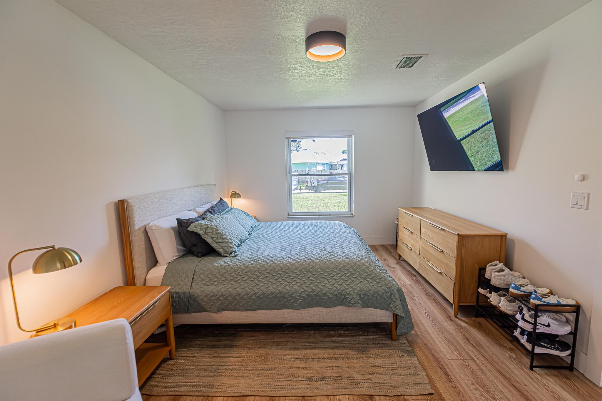 PORT ST LUCIE SECTION 5 - Residential Lease