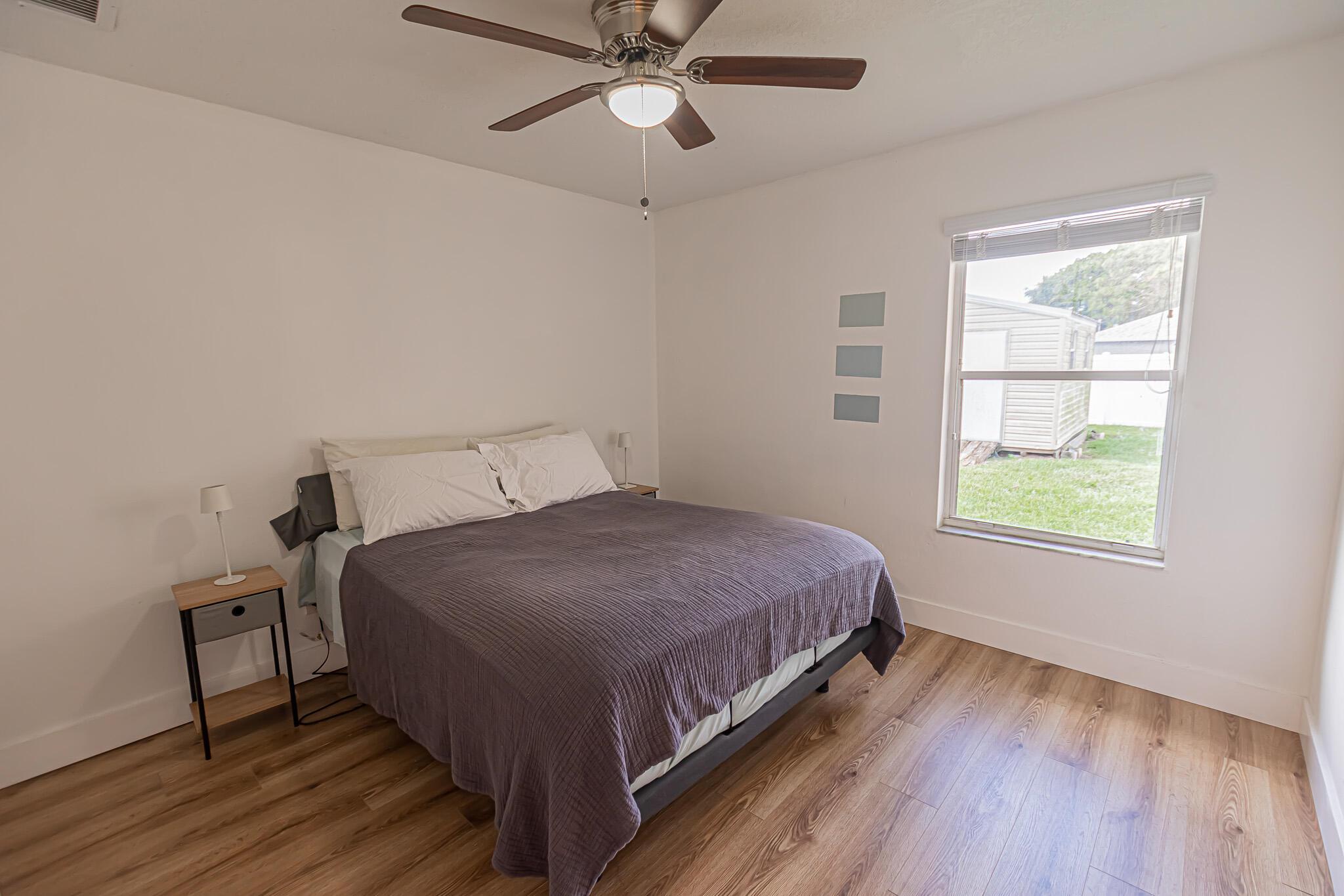 PORT ST LUCIE SECTION 5 - Residential Lease