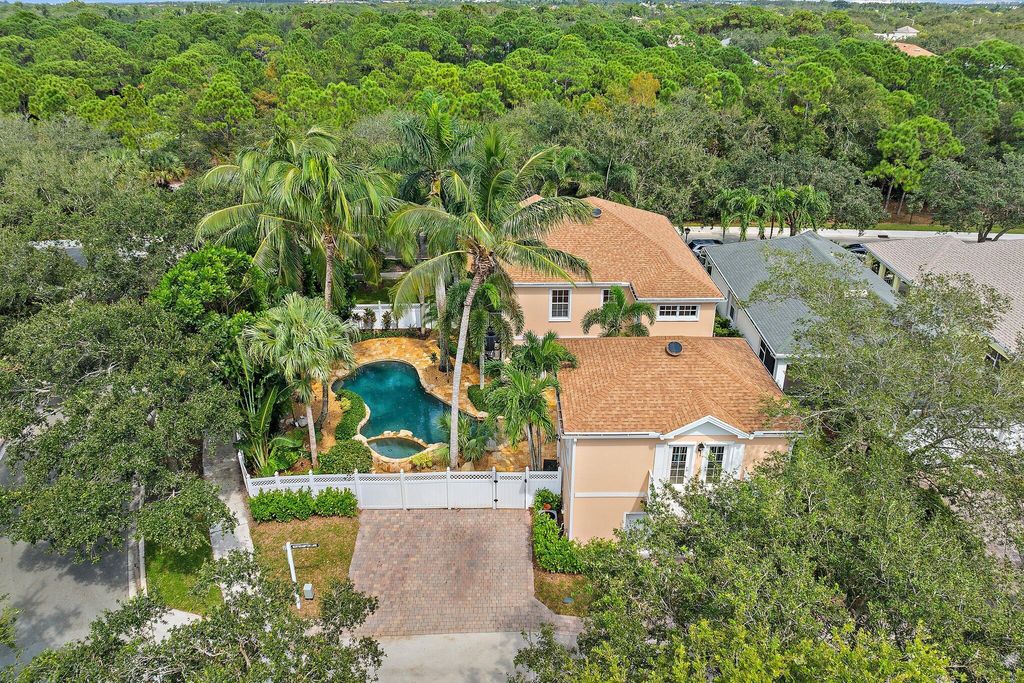Photo of 146 Newcastle Drive, Jupiter, FL 33458 (MLS # R11029197)