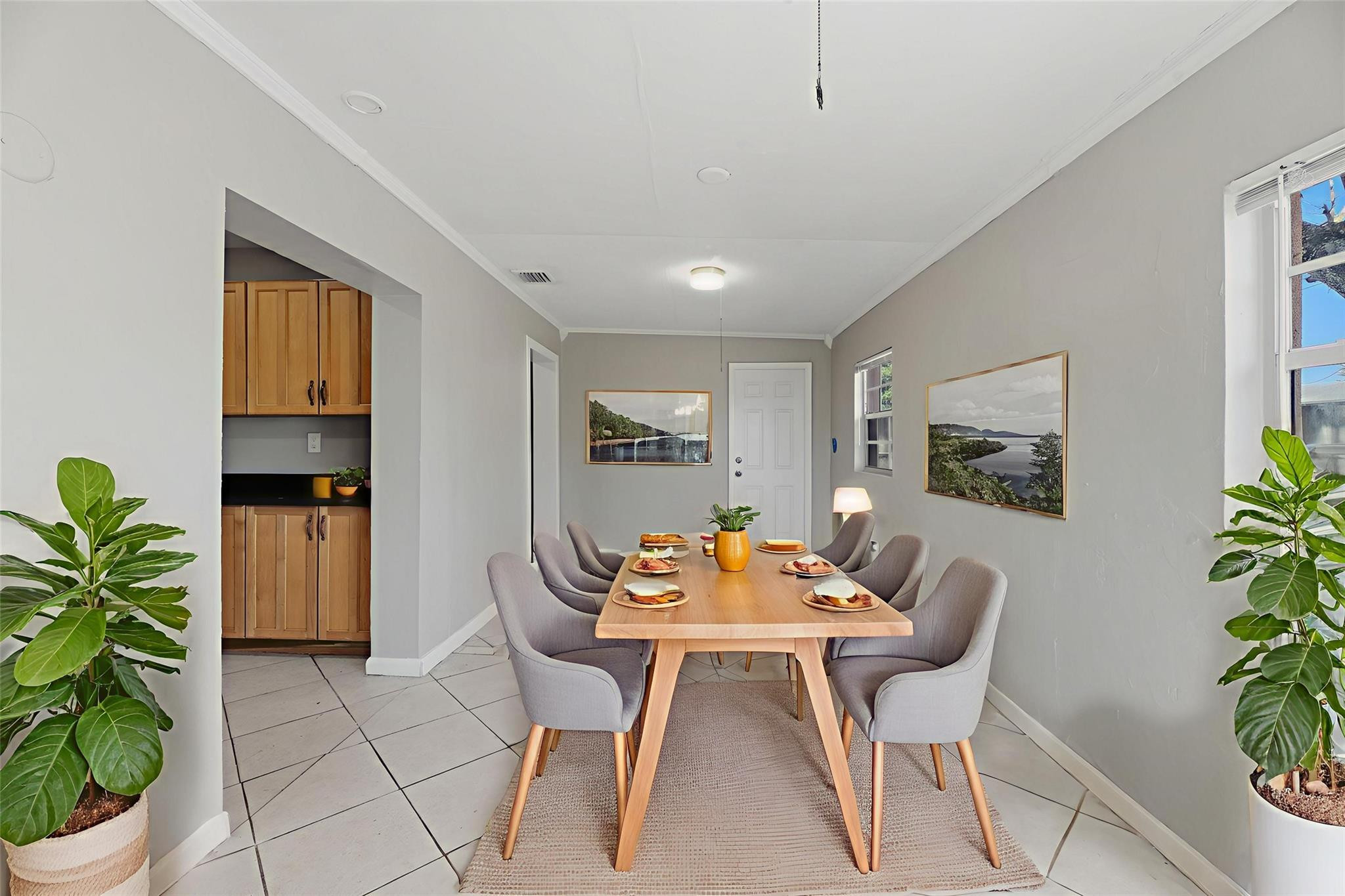 Broadview Country Club Es - Residential