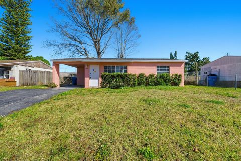 Broward County Single Family Homes 70 1520 SW 68th Way North Lauderdale FL 33068