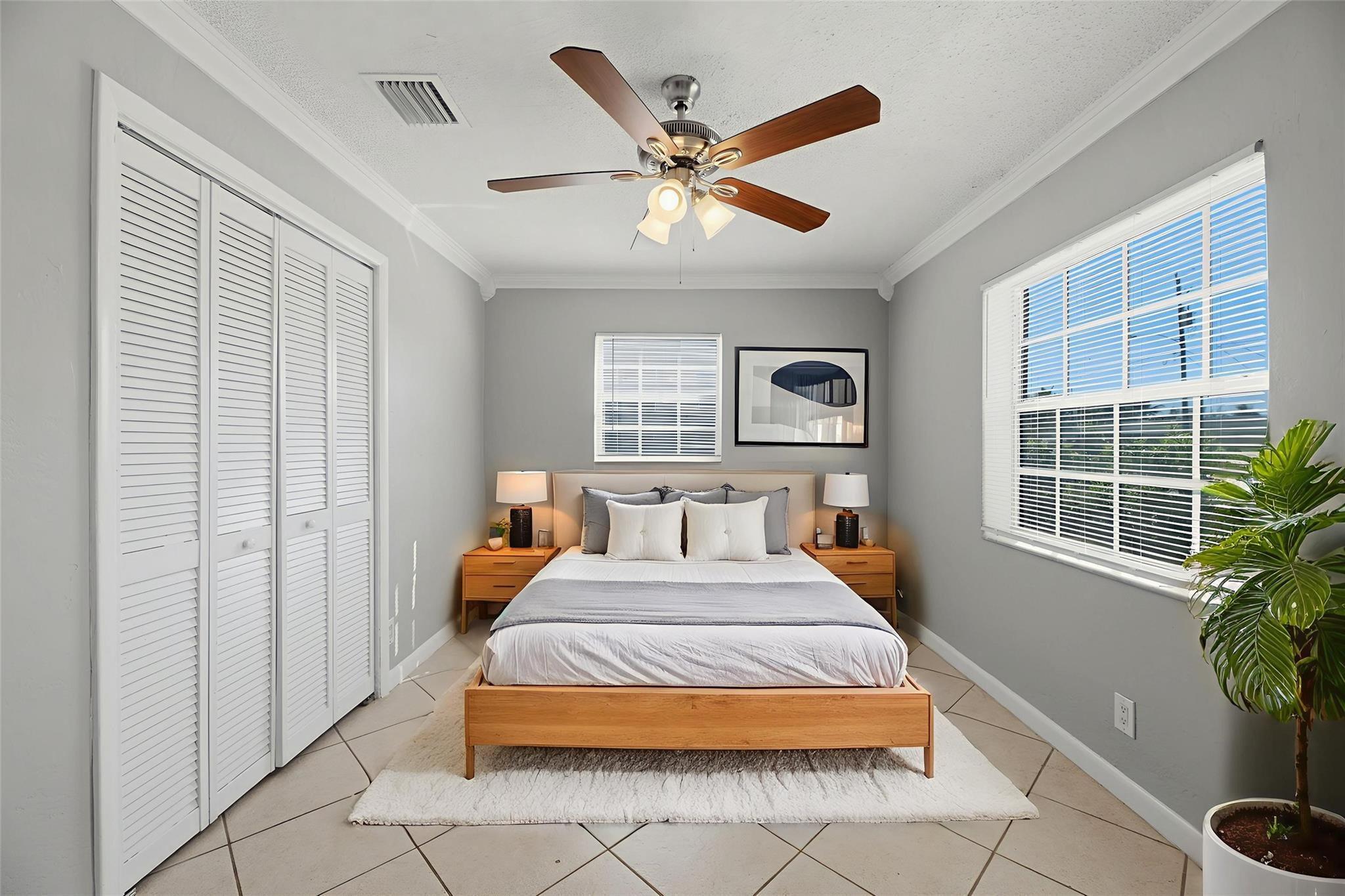 Broadview Country Club Es - Residential