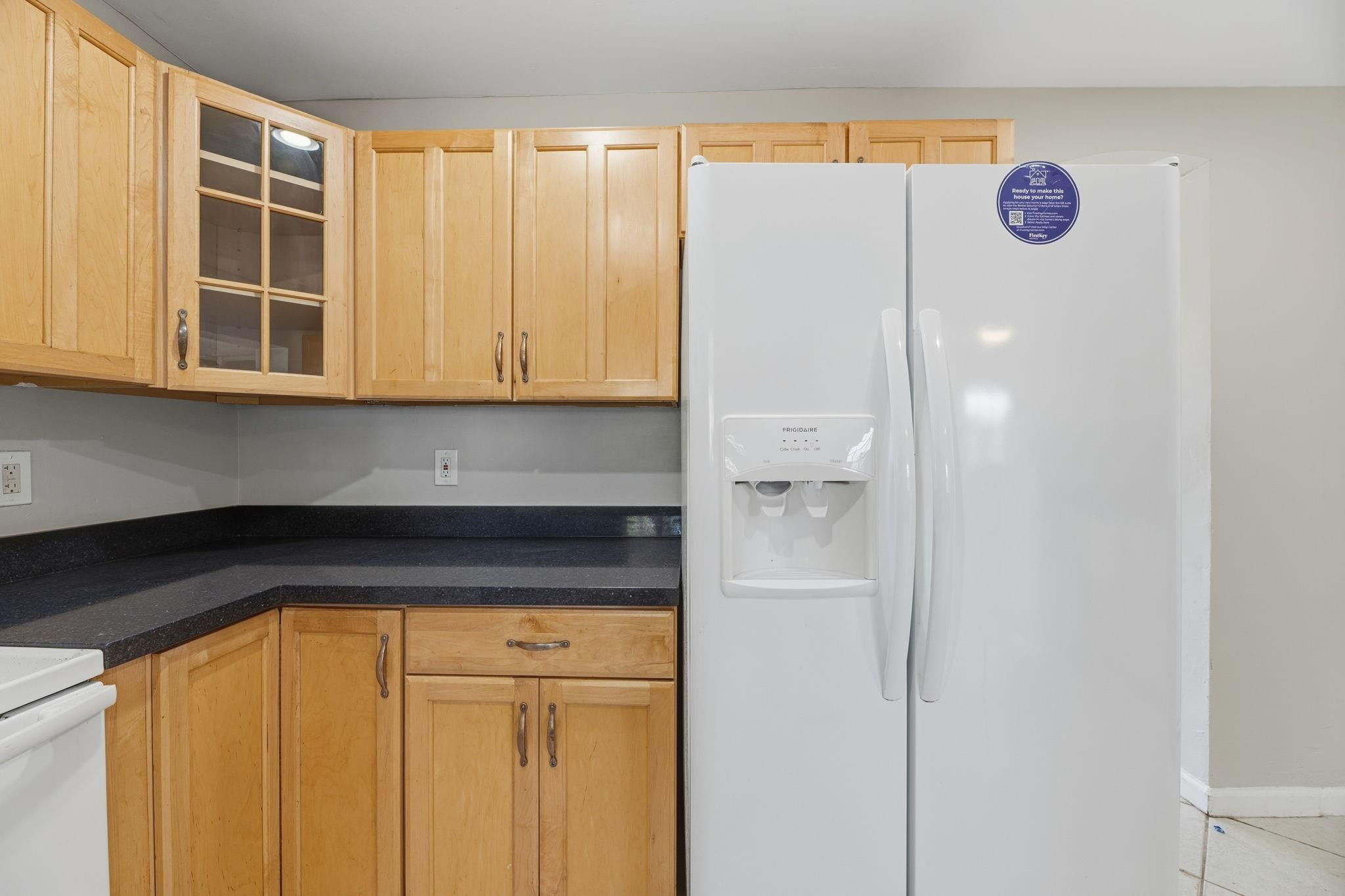 Broadview Country Club Es - Residential