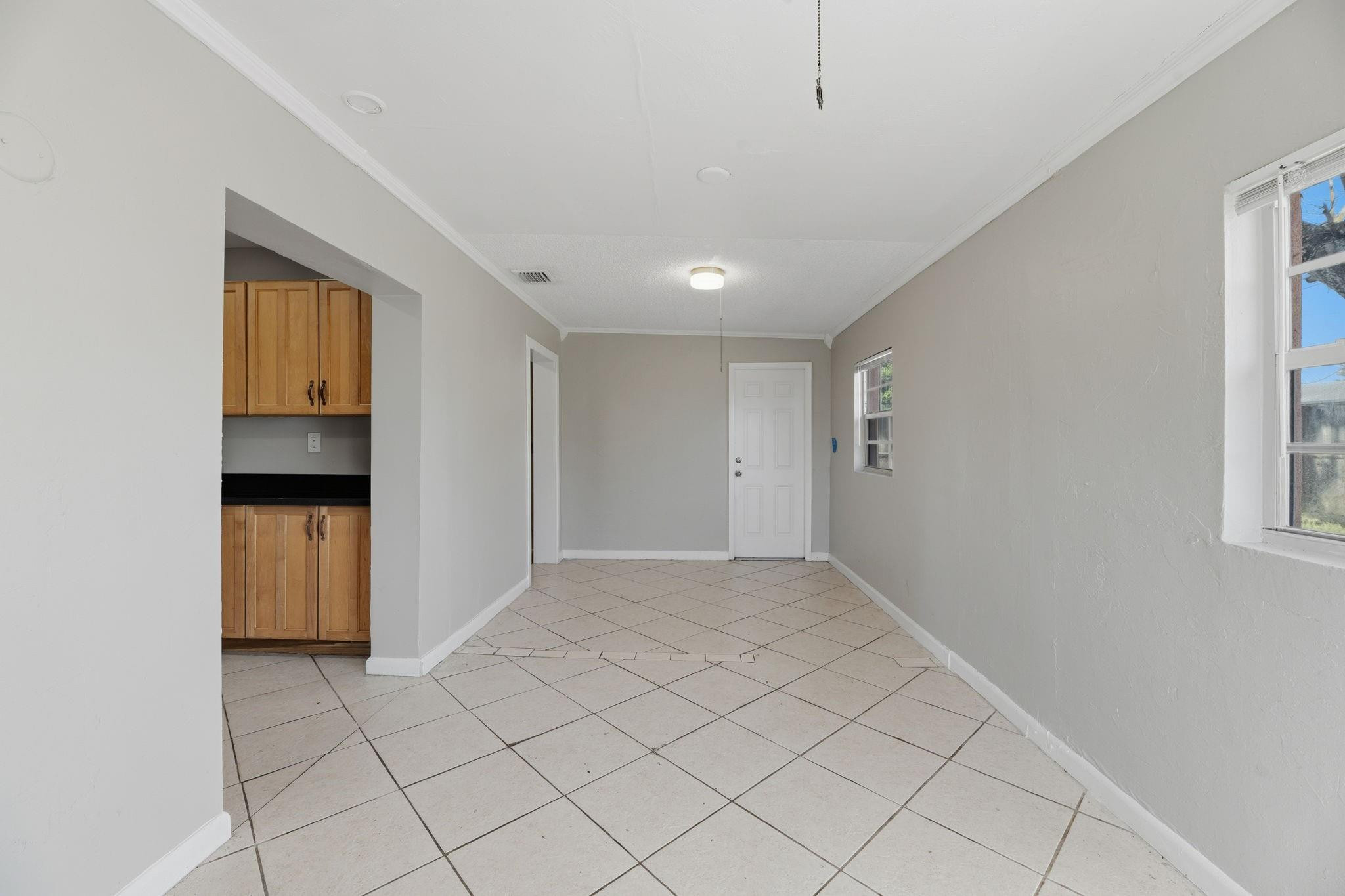 Broadview Country Club Es - Residential