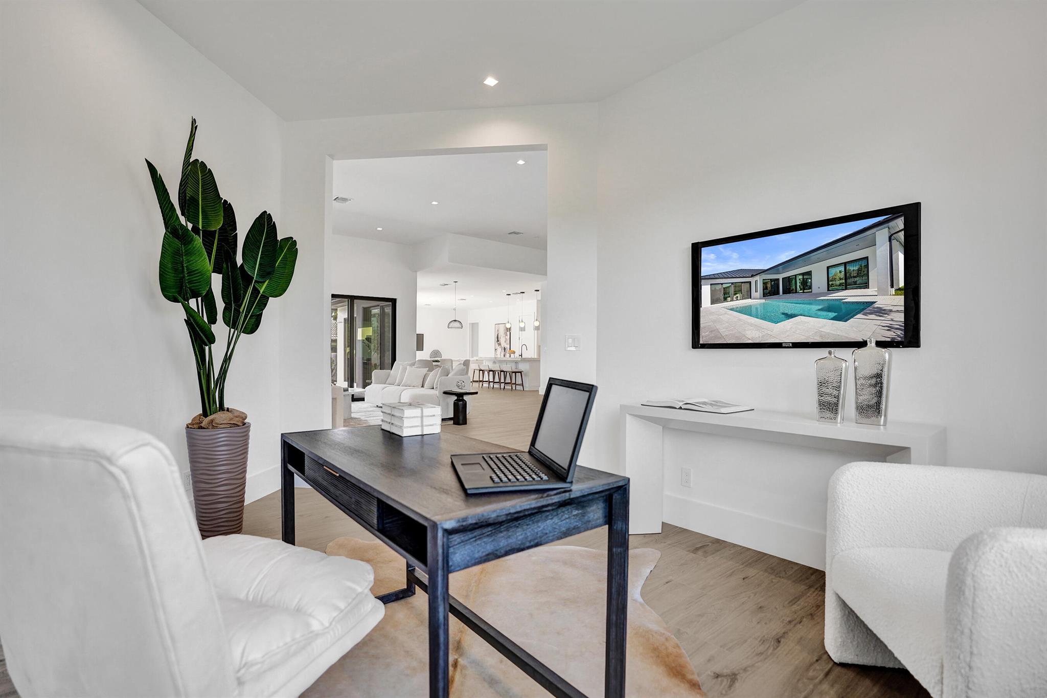 VENETIAN ISLES 3RD SEC - Residential