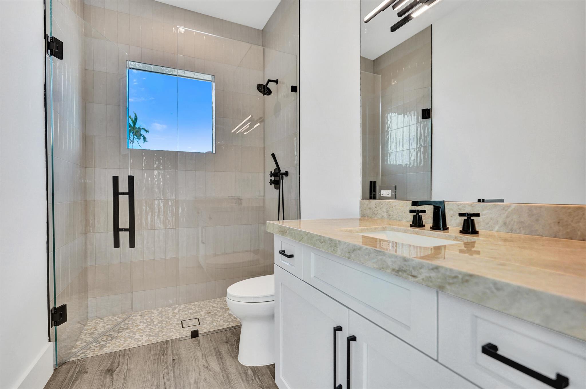 VENETIAN ISLES 3RD SEC - Residential