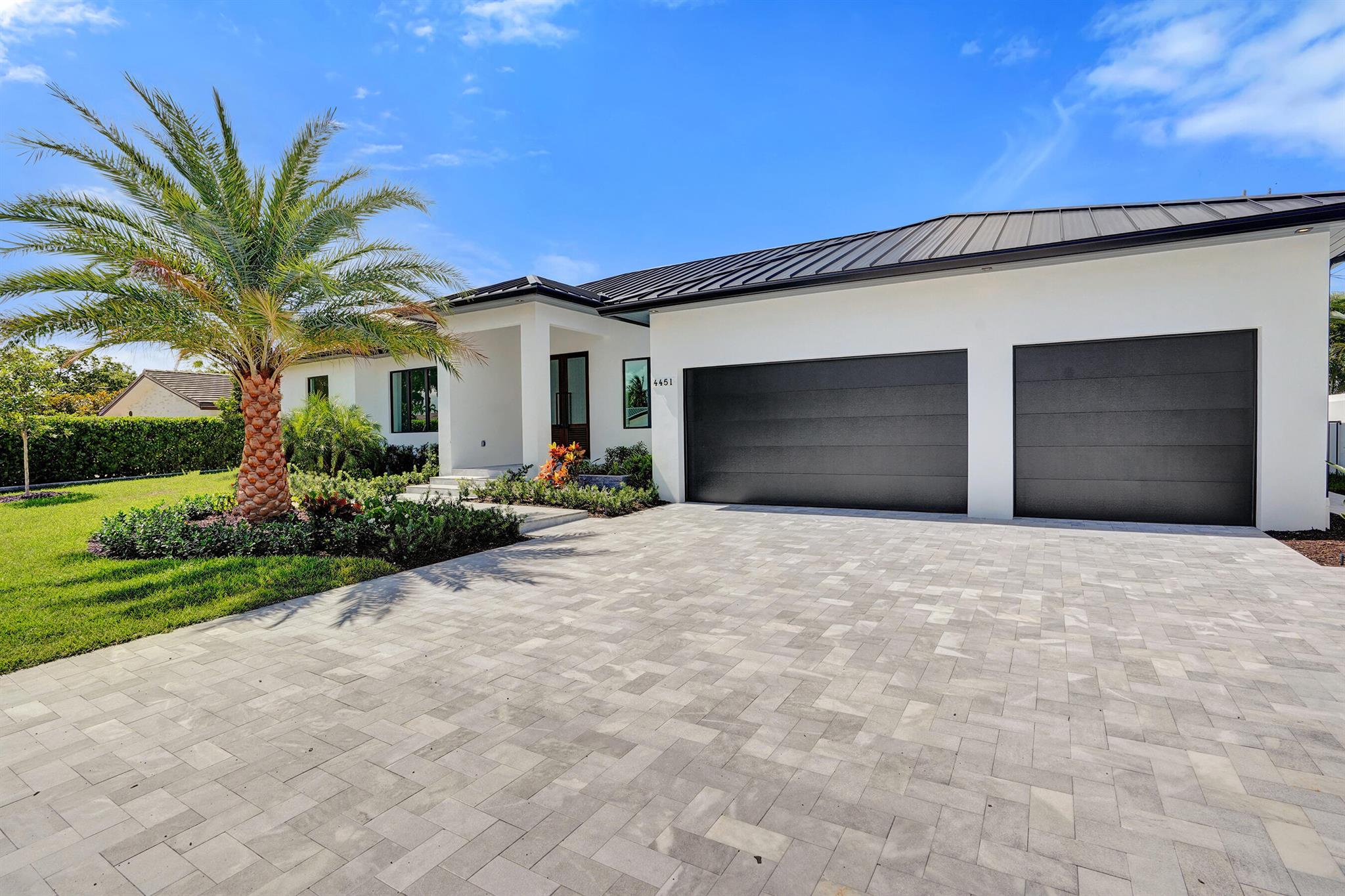 VENETIAN ISLES 3RD SEC - Residential