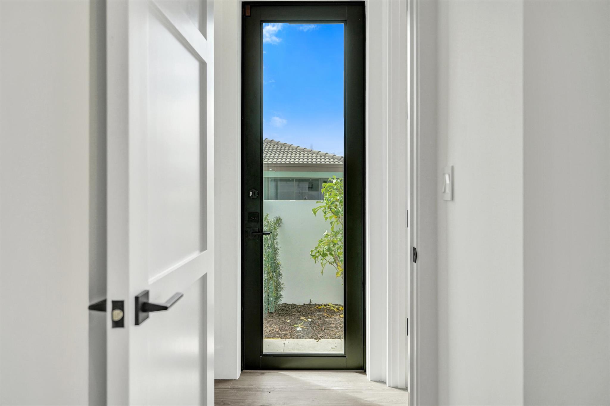 VENETIAN ISLES 3RD SEC - Residential