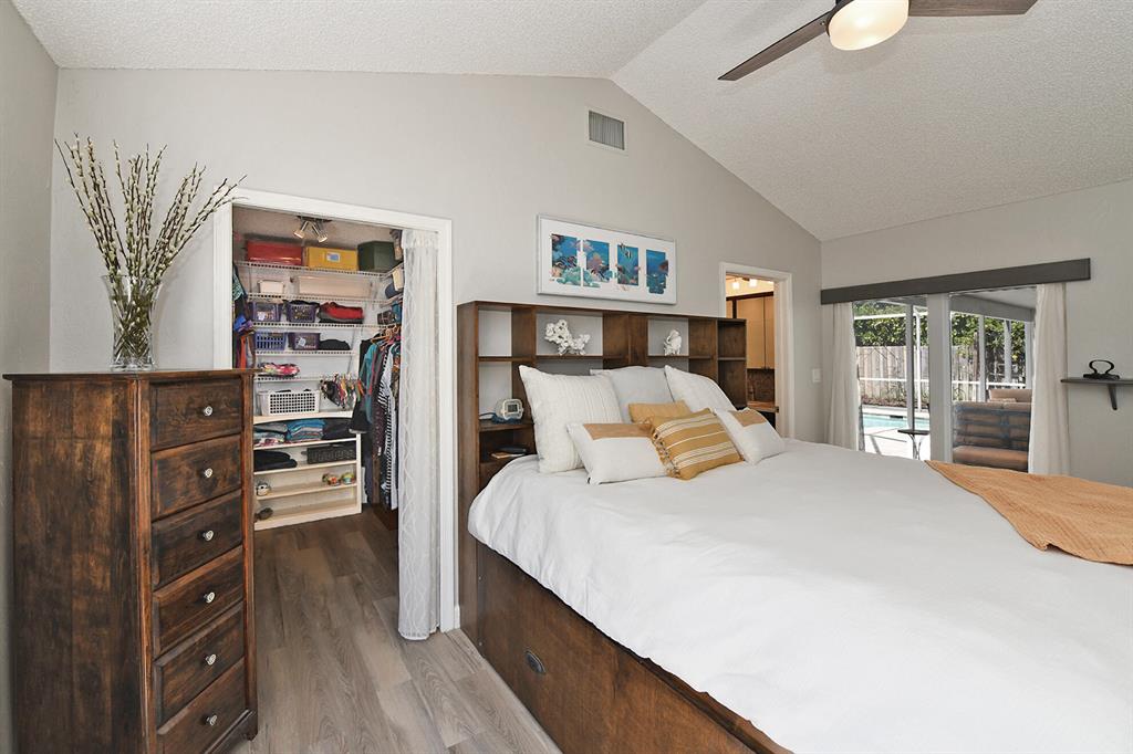 BOCA RATON SQUARE UNIT 18 - Residential