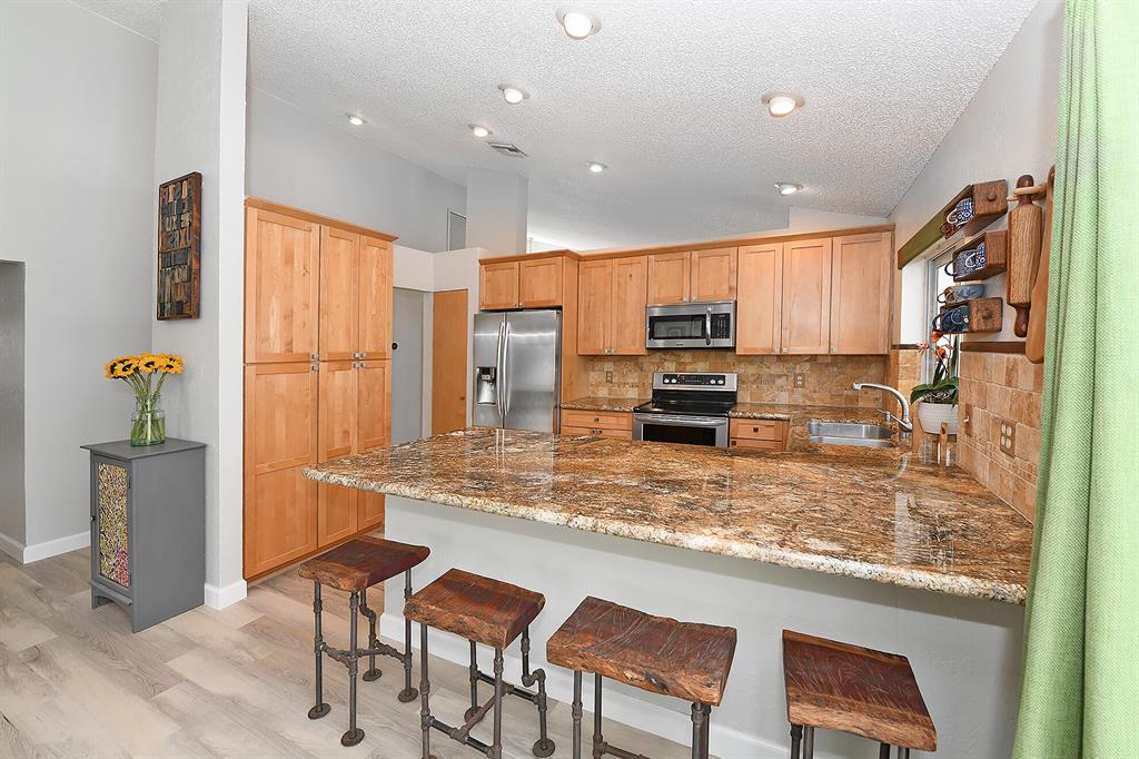 BOCA RATON SQUARE UNIT 18 - Residential