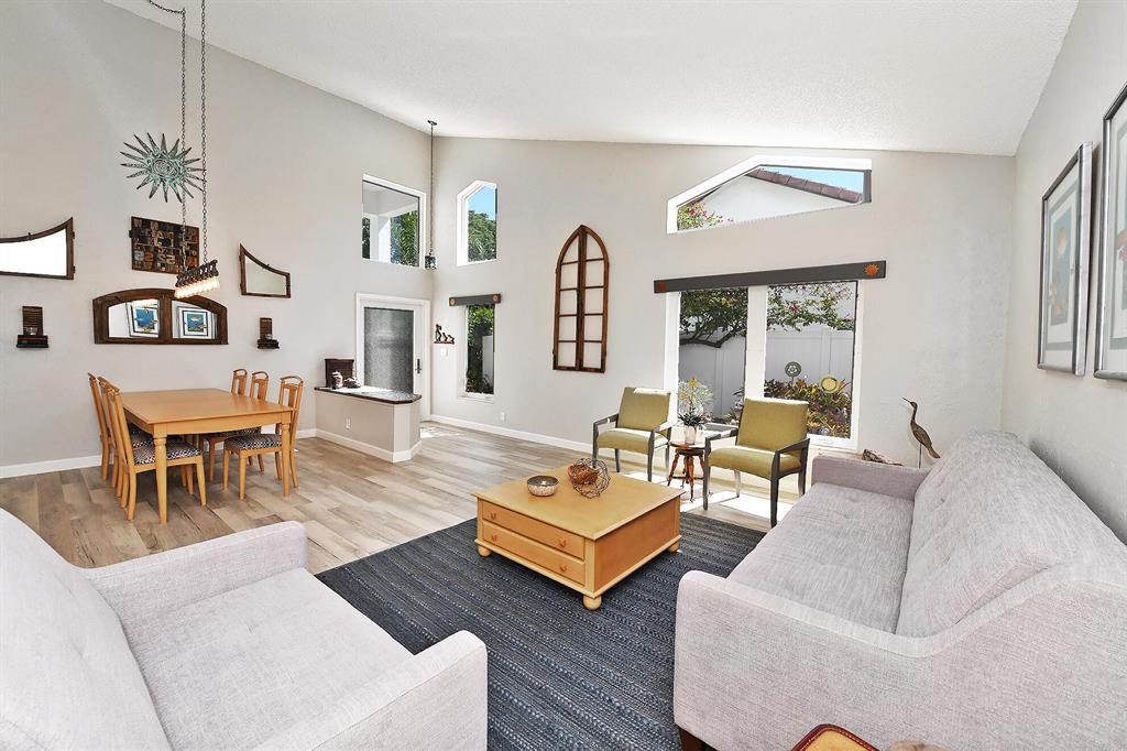 BOCA RATON SQUARE UNIT 18 - Residential