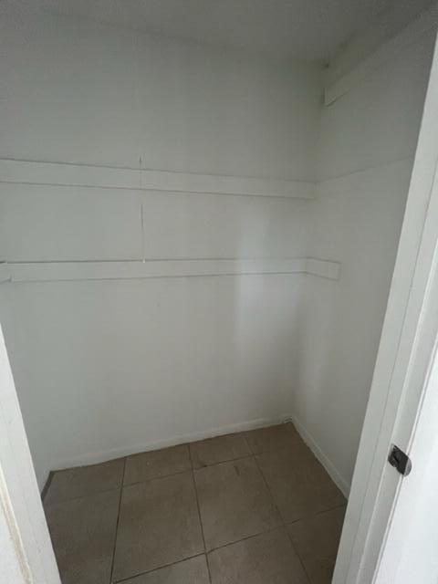 PALM BEACH FARMS CO 7 - Residential Lease