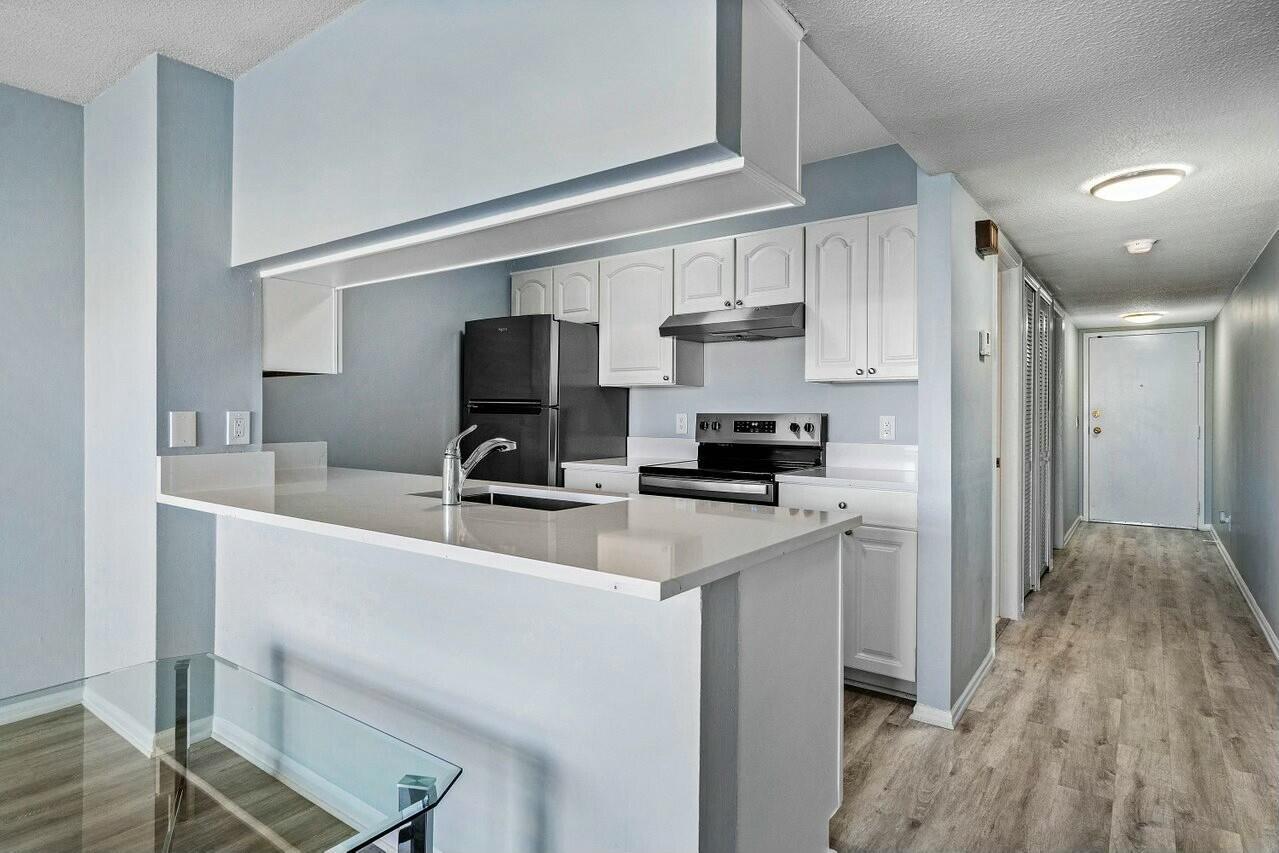 CYPRESS POINT CONDO - Residential