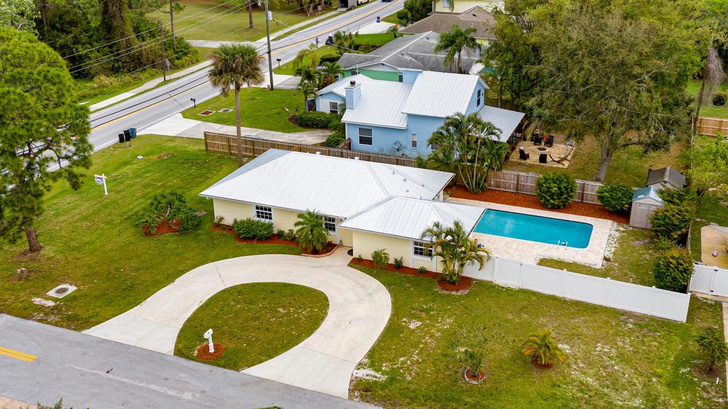 Photo of 2363 NW Brennan Court, Stuart, FL 34994 (MLS # R11090543)