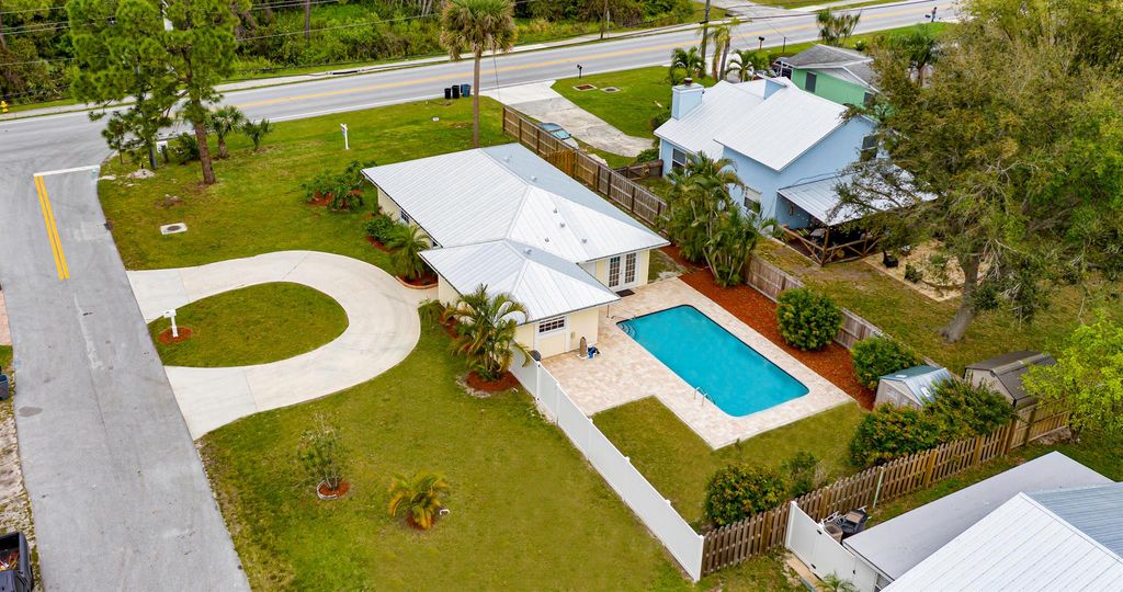 Photo of 2363 NW Brennan Court, Stuart, FL 34994 (MLS # R11090543)