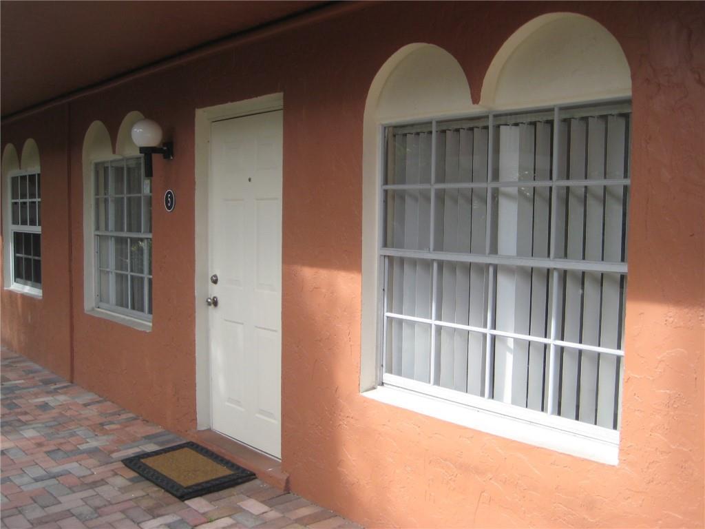 SEA BREEZE II CONDO - Residential