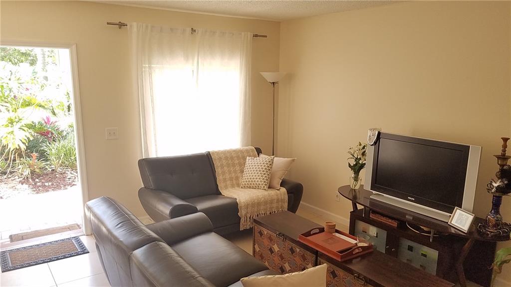SEA BREEZE II CONDO - Residential
