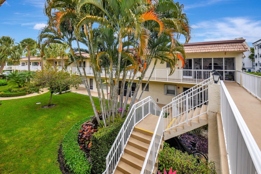 Photo of 638 Snug Harbor Drive #E11, Boynton Beach, FL 33435 (MLS # B26042265)
