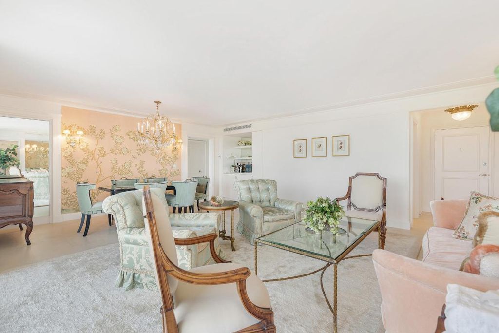 Photo of 354 Chilean Avenue #4-A, Palm Beach, FL 33480 (MLS # R11137836)