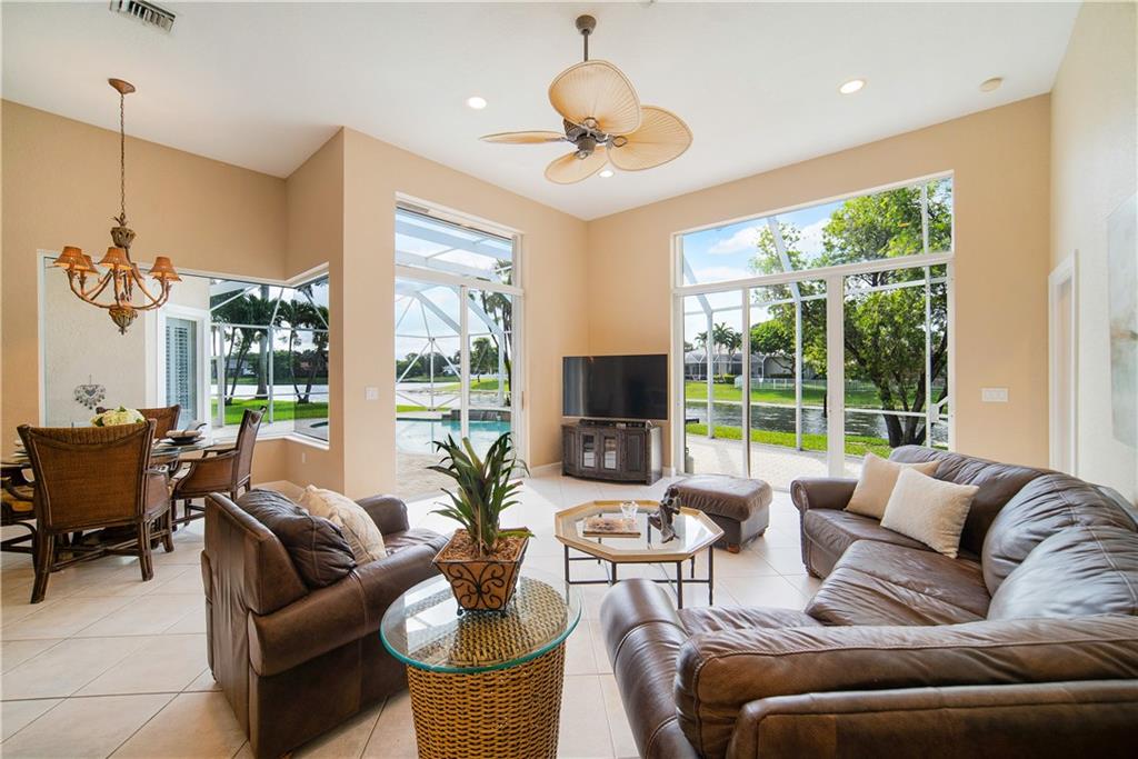 Fox Ridge - Residential