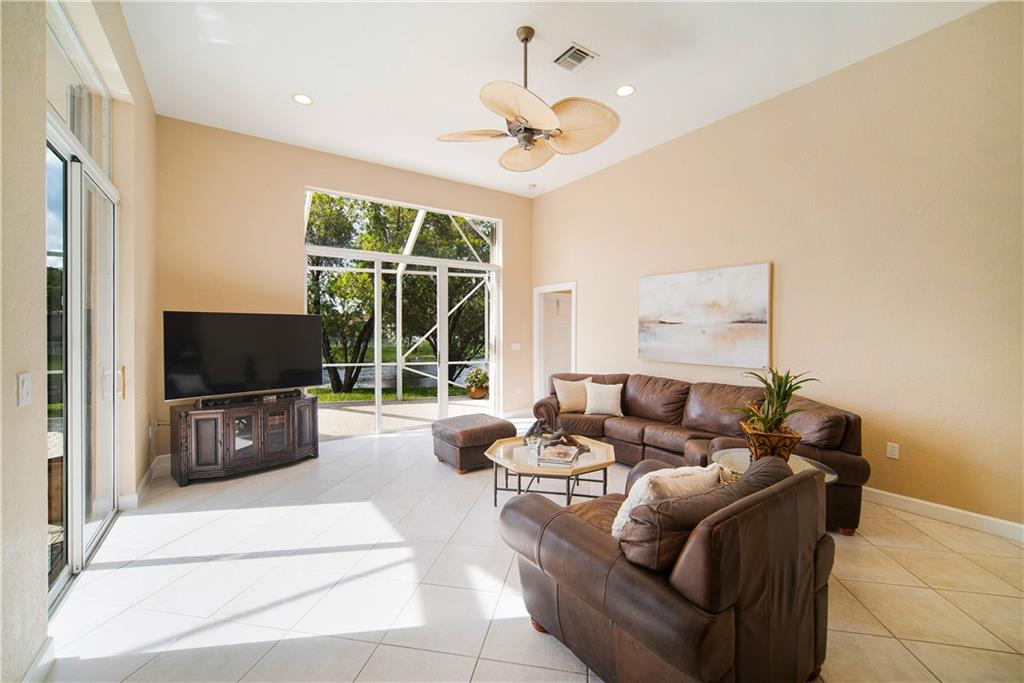 Fox Ridge - Residential